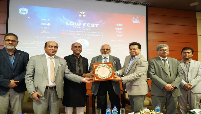 জমকালো আয়োজনে এনএসইউতে শেষ হলো ল’ ফেস্ট সিজন-৩