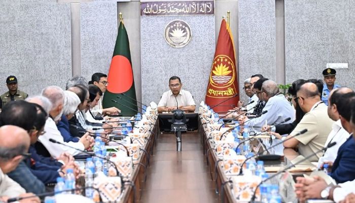 শিল্পে গ্যাসের সরবরাহ দেড় মাস আগের অবস্থায় ফিরবে কাল থেকে: প্রধানমন্ত্রী