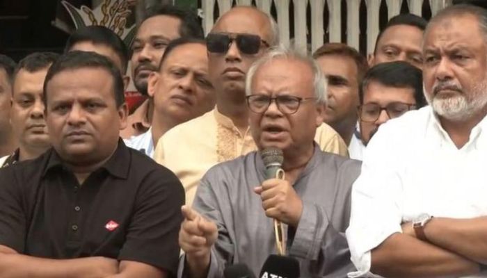 ফ্যাসিস্টরা দেশকে অশান্তের চেষ্টা করছে, এতে বাতাস দিচ্ছে গুপ্ত-সুপ্তরা