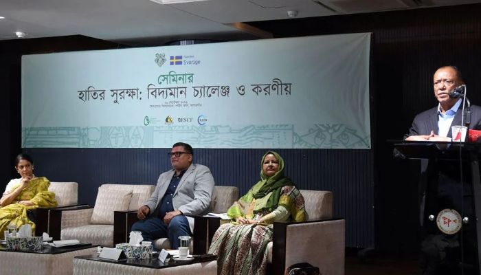 মানুষ ও হাতির নিরাপদ সহাবস্থান নিশ্চিতে নেওয়া হবে কার্যকর পদক্ষেপ: পরিবেশমন্ত্রী