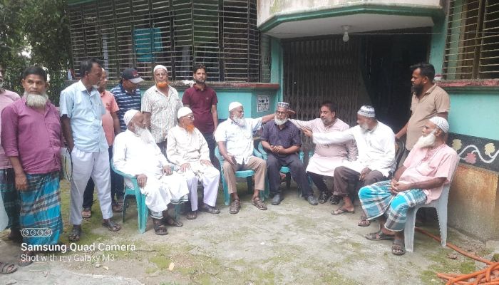 অসুস্থ বিএনপি নেতা সাদেকুর রহমানের শারীরিক খোঁজখবর নিলেন চেয়ারম্যান প্রার্থী ফয়সাল আহাম্মদ  সোহেল