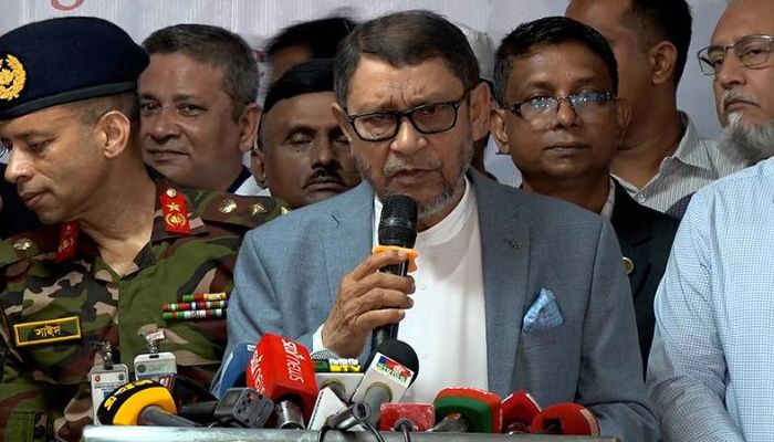 ডেঙ্গু মোকাবেলায় ৫ লাখ টেস্ট কিট দিয়েছে যুক্তরাষ্ট্র, পর্যায়ক্রমে সারাদেশে পাঠানো হবে