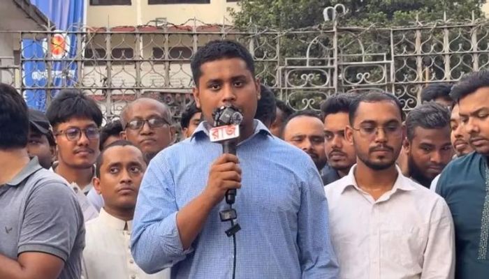 মন খারাপ করার অধিকারও নেই, কথা বললে বাড়ি থেকে তুলে নিয়ে যাবে- হাসনাত আব্দুল্লাহ